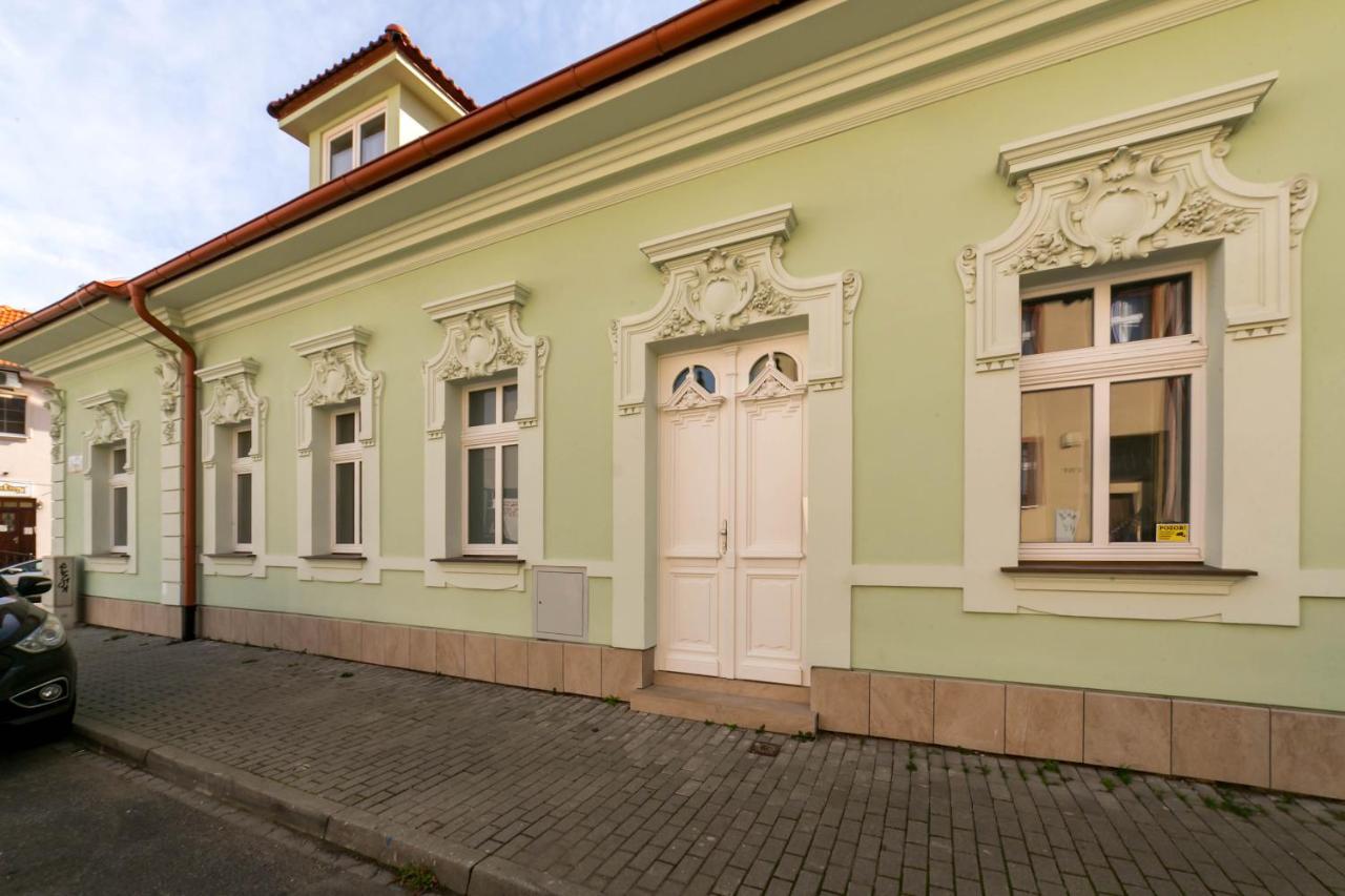 New Studio 3 - Self Check In, Parking Possible, Weekend Free Parking Bratislava Eksteriør billede